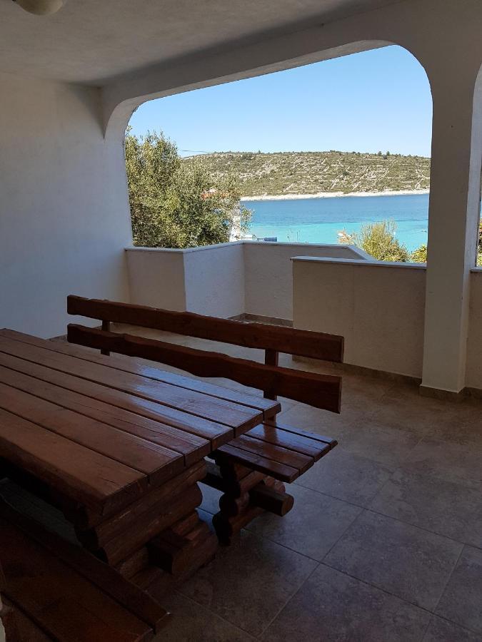 Family Friendly Seaside Apartments Kanica, Rogoznica - 12895 Exterior photo